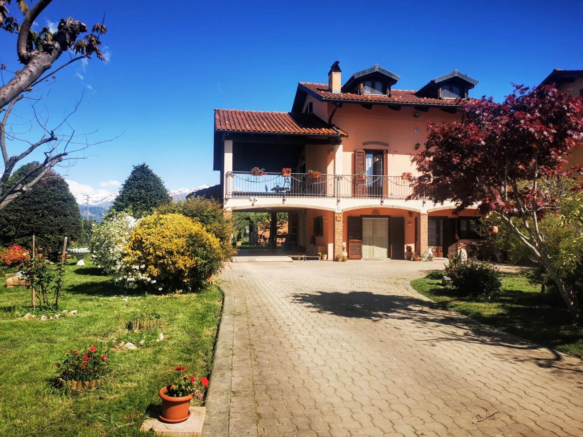 Апартаменты Orto Del Pettirosso Front Экстерьер фото